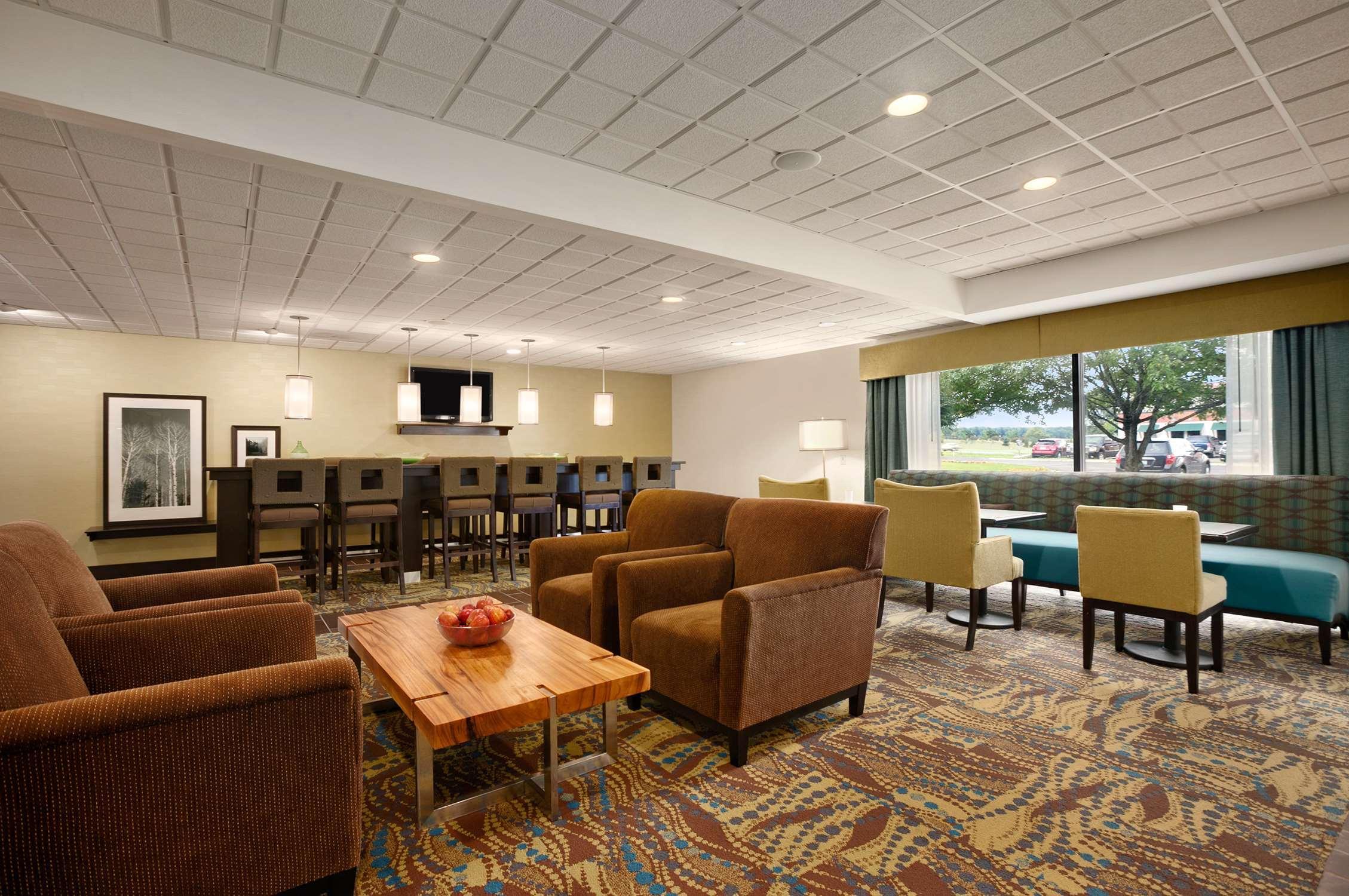 Hampton Inn Cadillac Exterior foto