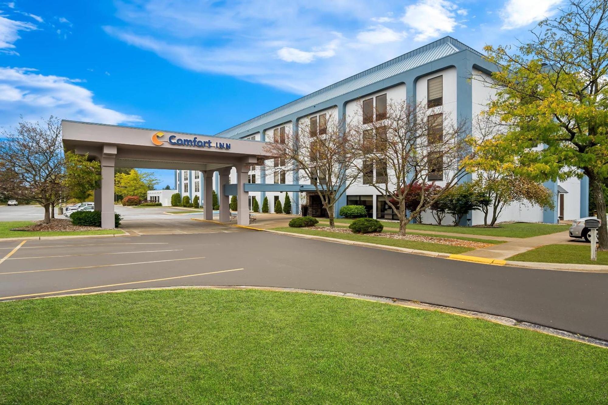 Hampton Inn Cadillac Exterior foto