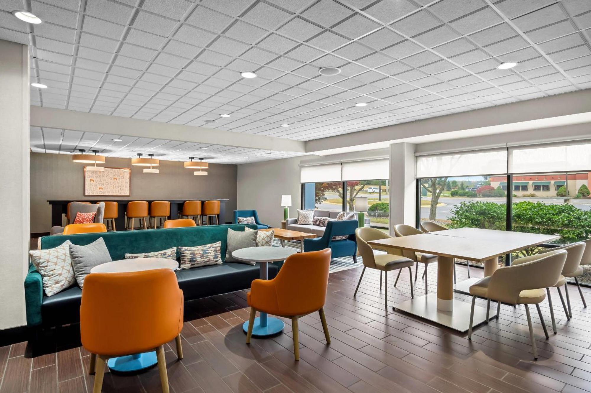 Hampton Inn Cadillac Exterior foto